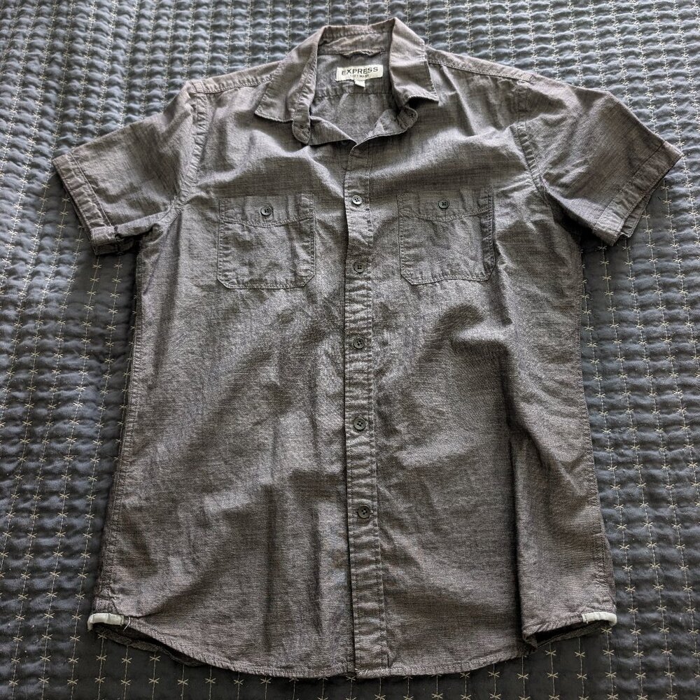 Express Short Sleeve Button Down Grey Shirt - Small